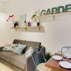  Appartement Design For 4 People Between Louvre&opera Frankrijk